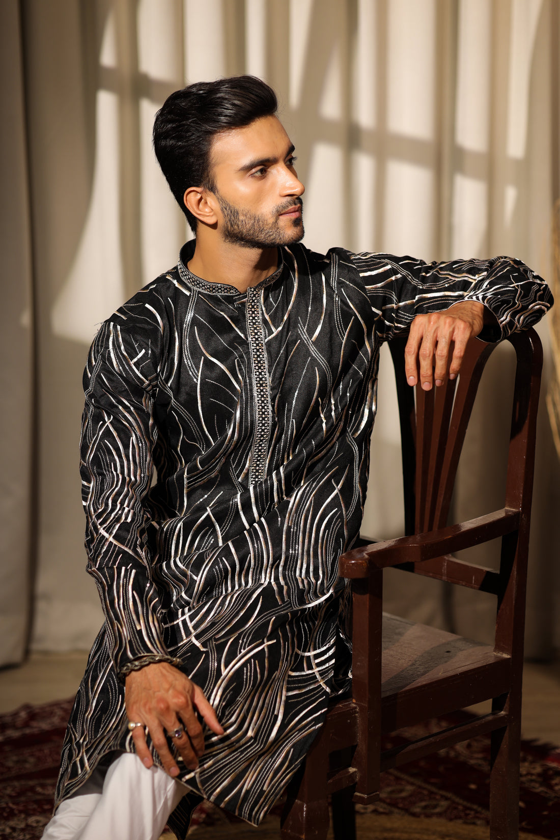 Black Abstract Embroidery Kurta