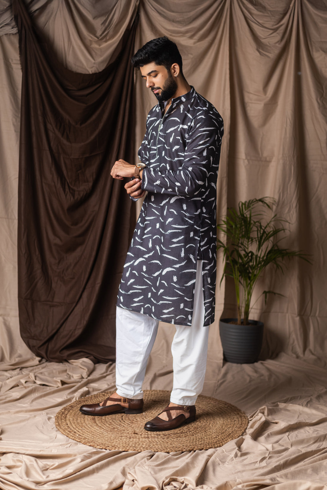 Black Abstract Print Kurta