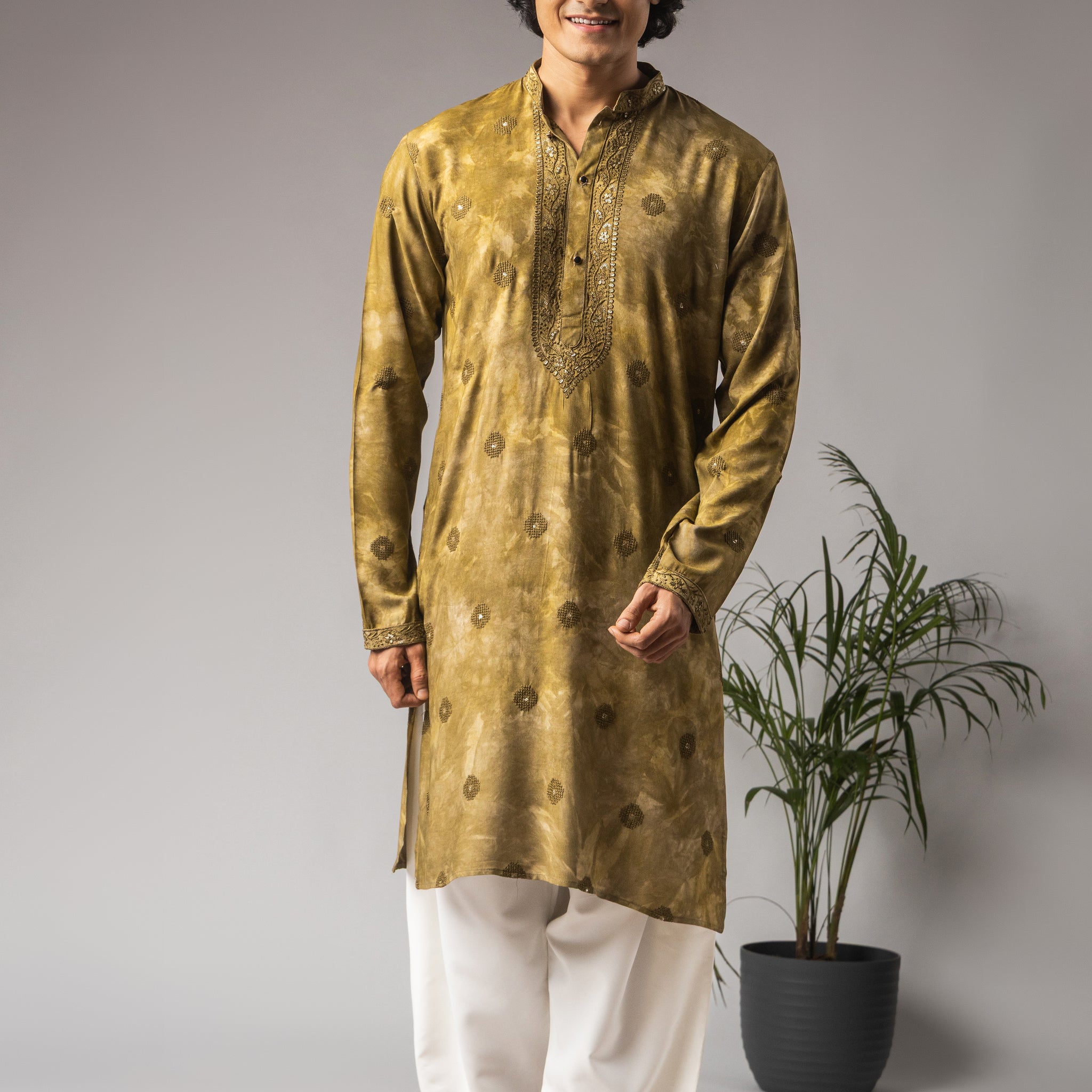 Green Tie Dye Neck Work Kurta