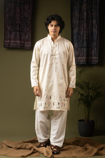 Off White Embroidery Kurta