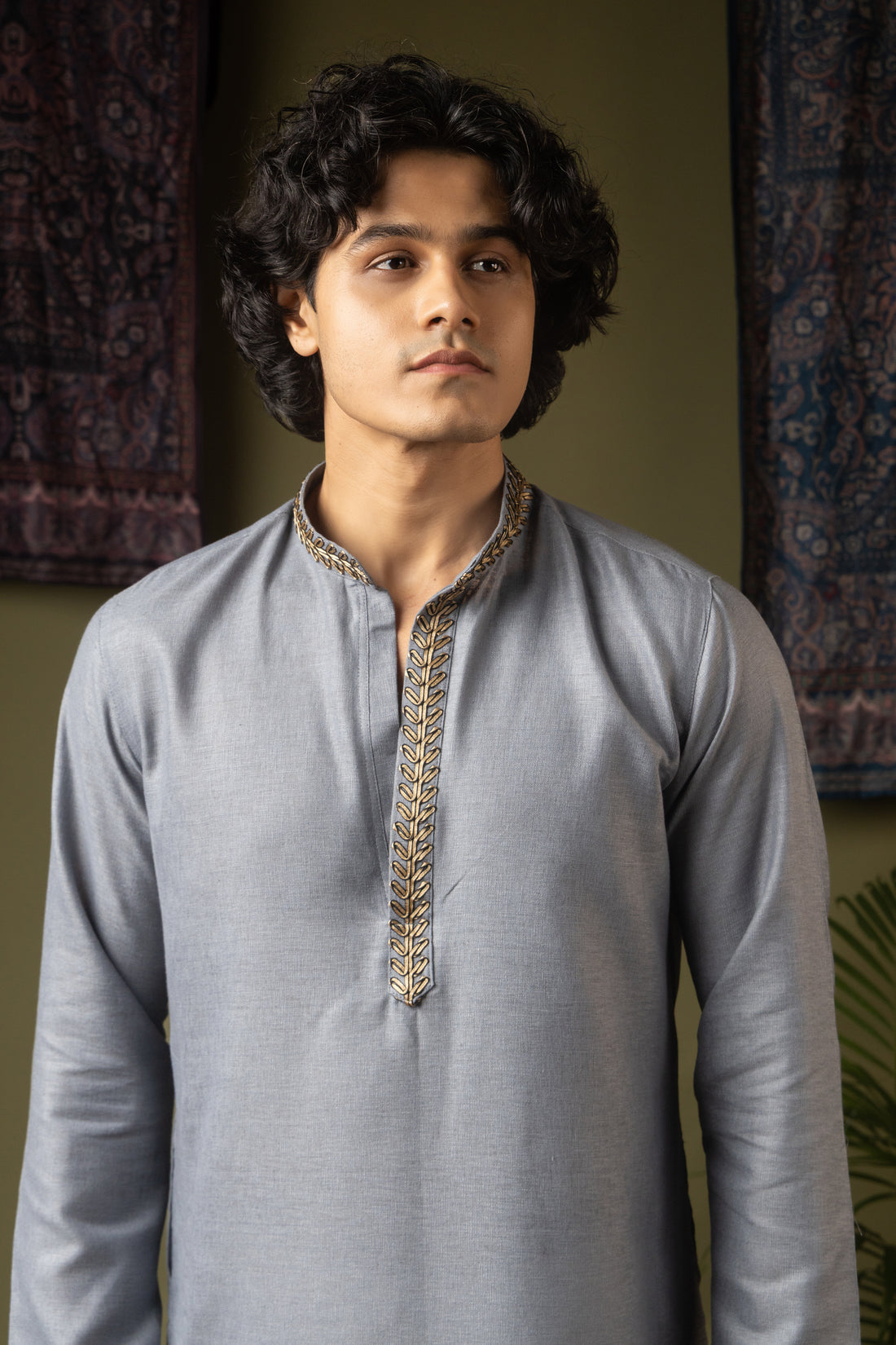 Greyish Blue Embroidery Kurta