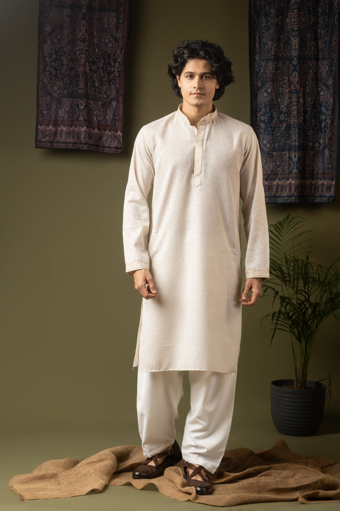 Cream Embroidery Linen Kurta
