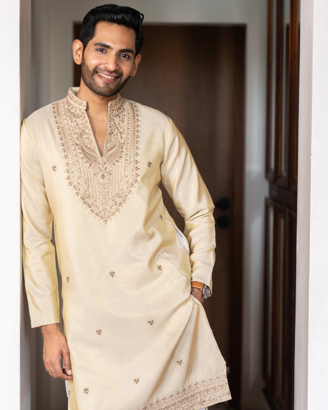 Ivory Gold Paisley Embroidered Neck Work Kurta