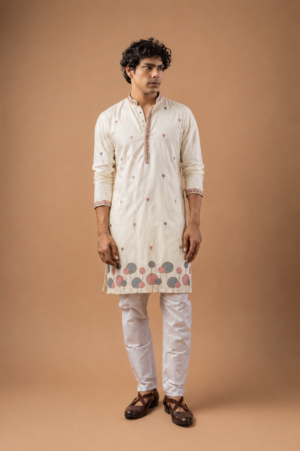 Gulzar Ivory Embroidered Kurta