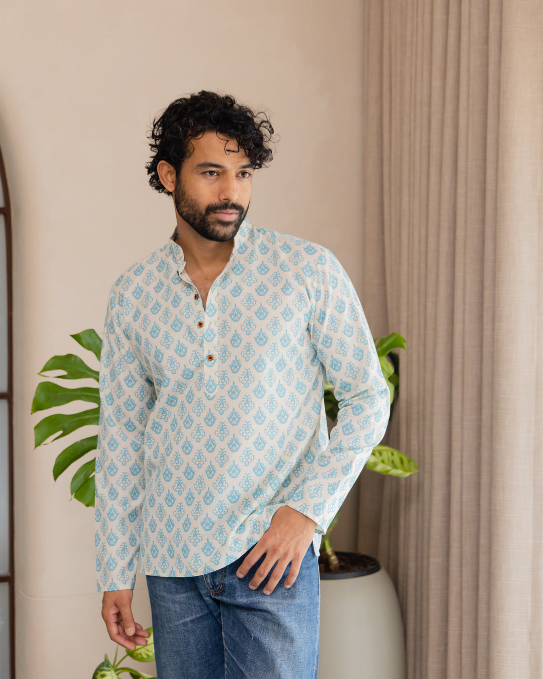 White Sky Blue Buta Short Kurta