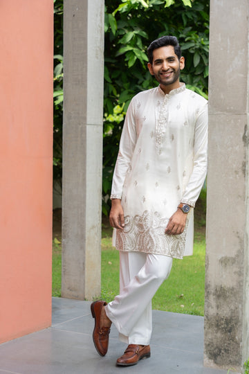 Ivory Paisley Royale Embroidered Kurta