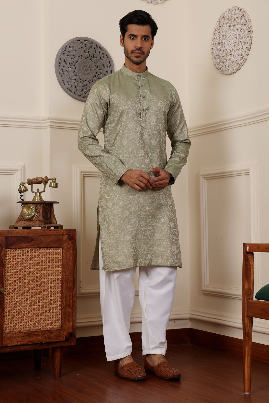 Green Abstract Print and Sequence Kurta